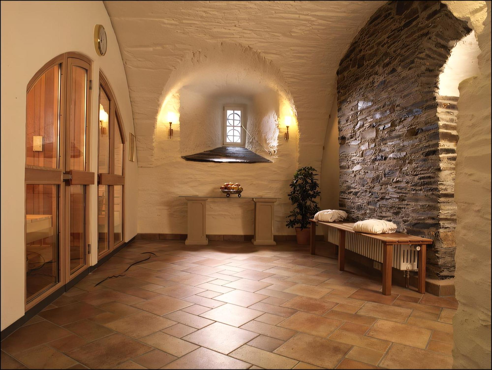 Hotel Und Restaurant Burg Schnellenberg آتندورن المظهر الخارجي الصورة