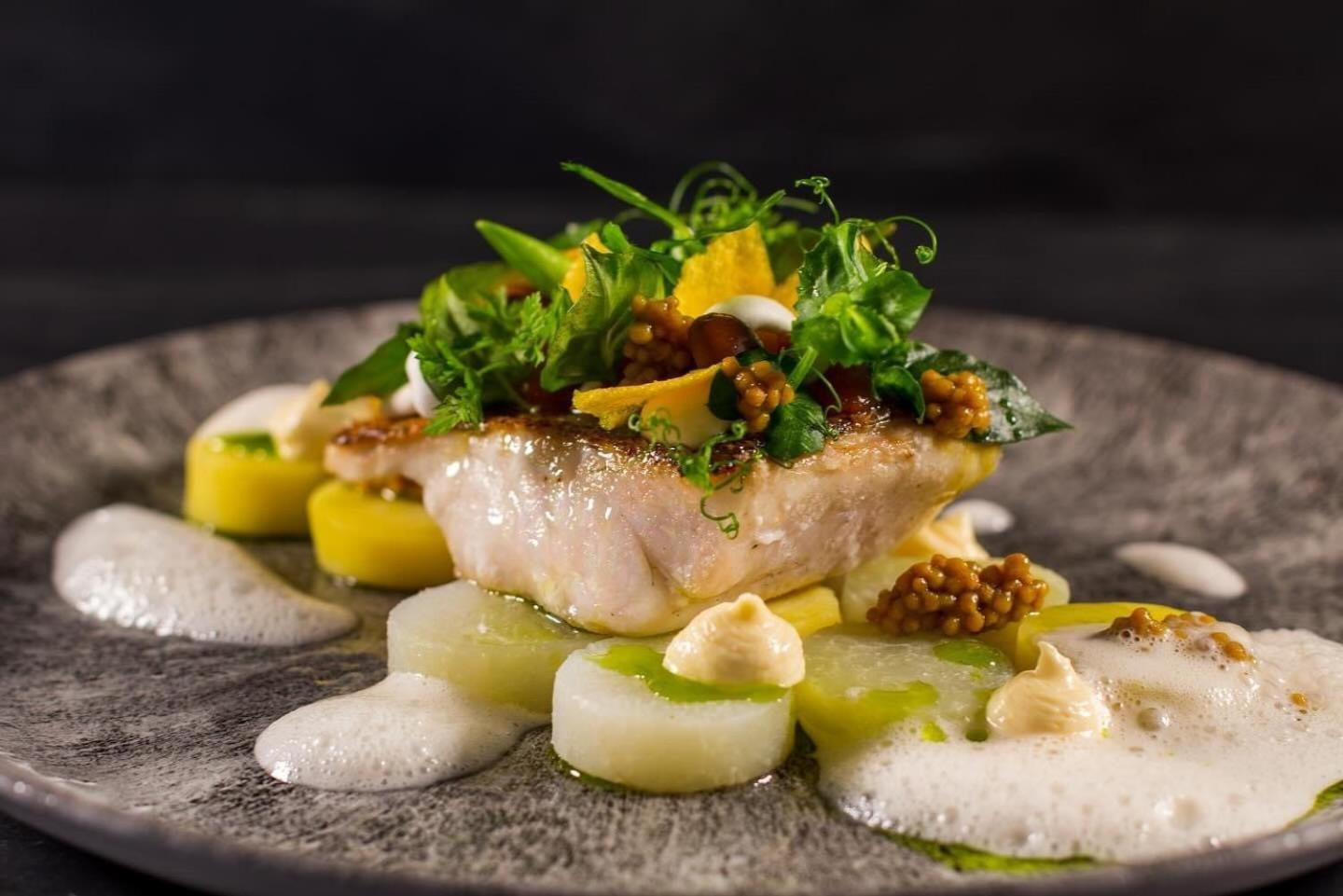 Hotel Und Restaurant Burg Schnellenberg آتندورن المظهر الخارجي الصورة
