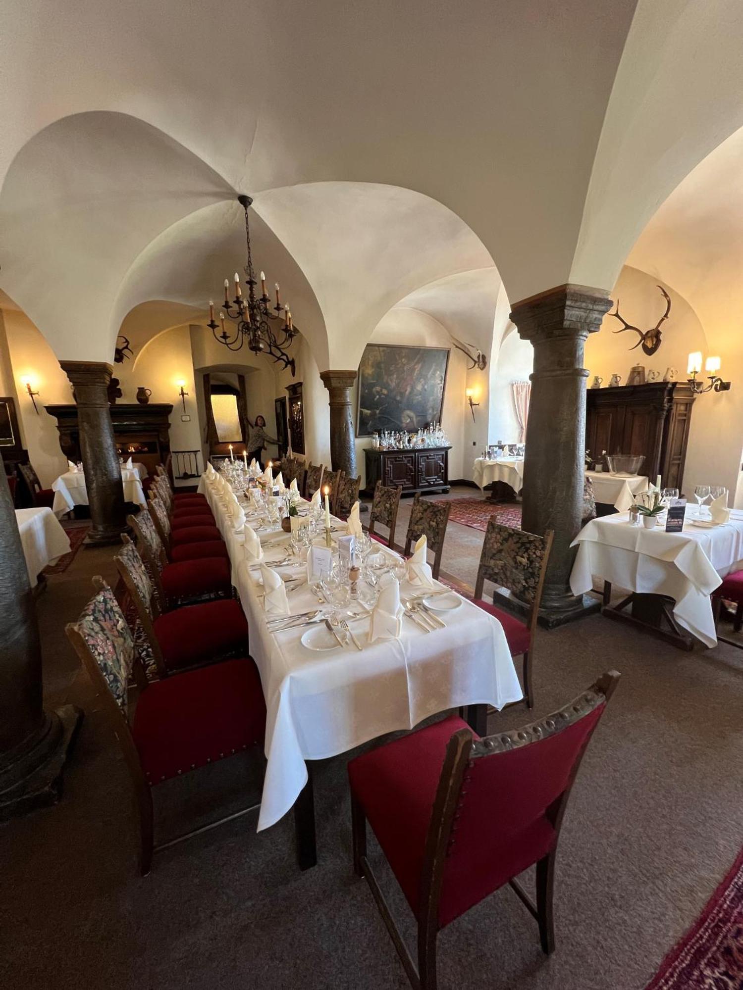 Hotel Und Restaurant Burg Schnellenberg آتندورن المظهر الخارجي الصورة